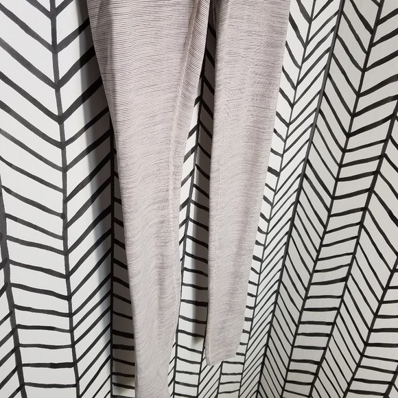 Lululemon Wunder Under Pant High Rise Tight Size 4 - Picture 5 of 11